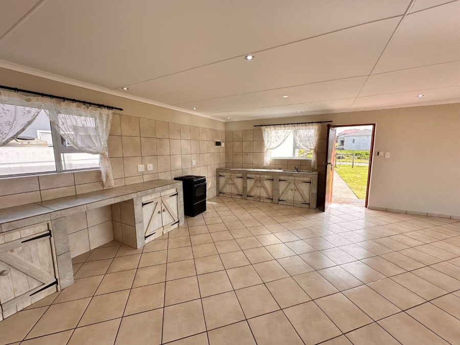 3 Bedroom Property for Sale in Kidds Beach Eastern Cape